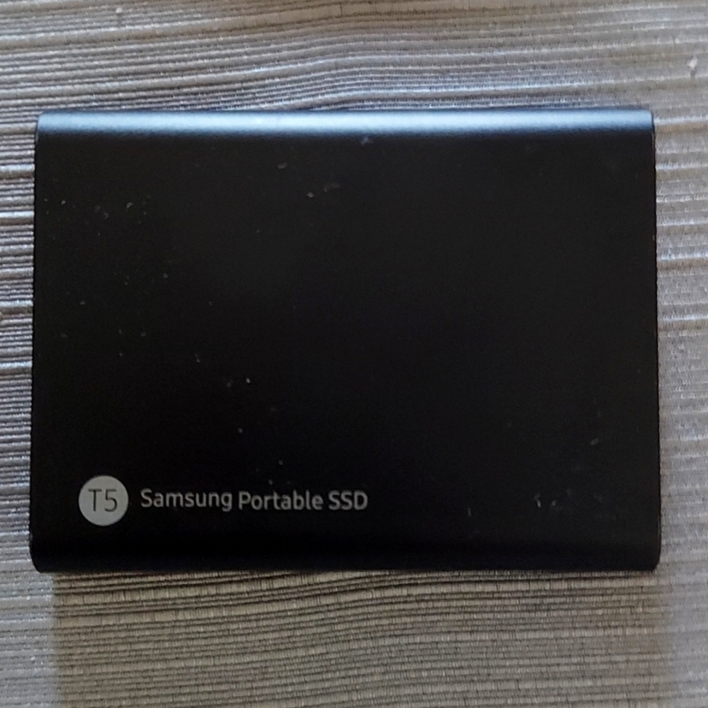 Samsung T5 2TB SSD